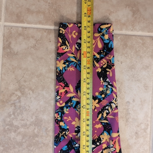 Lularoe Tall & Curvy leggings for women - Picture 6 of 7